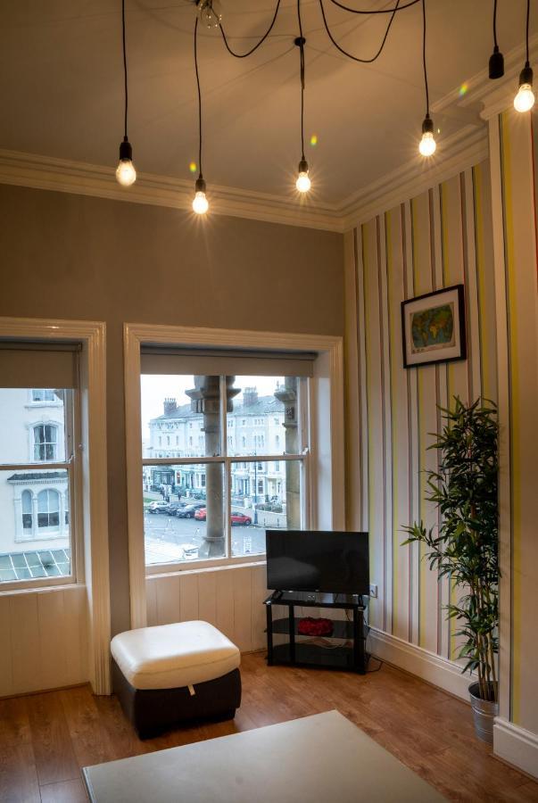 Cornerhouse Apartments Llandudno Esterno foto
