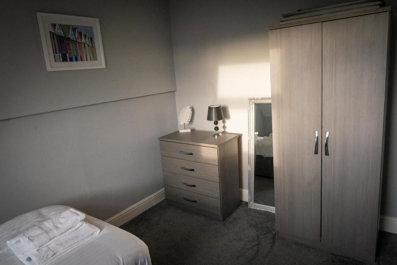 Cornerhouse Apartments Llandudno Esterno foto