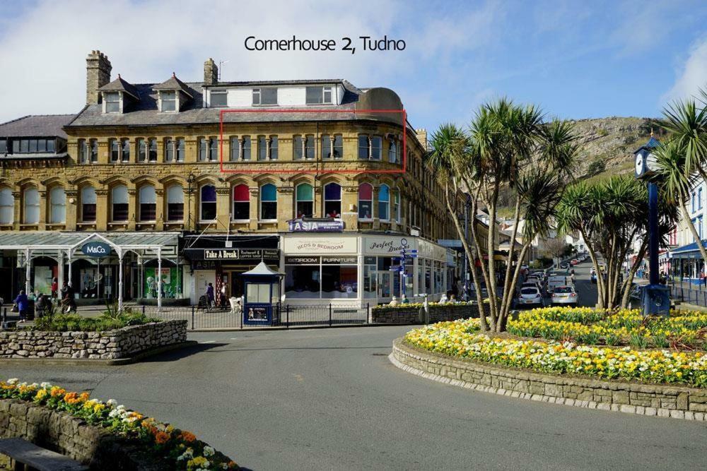 Cornerhouse Apartments Llandudno Esterno foto